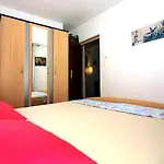 Apartamento By The Sea Tisno, Murter - 4298 *